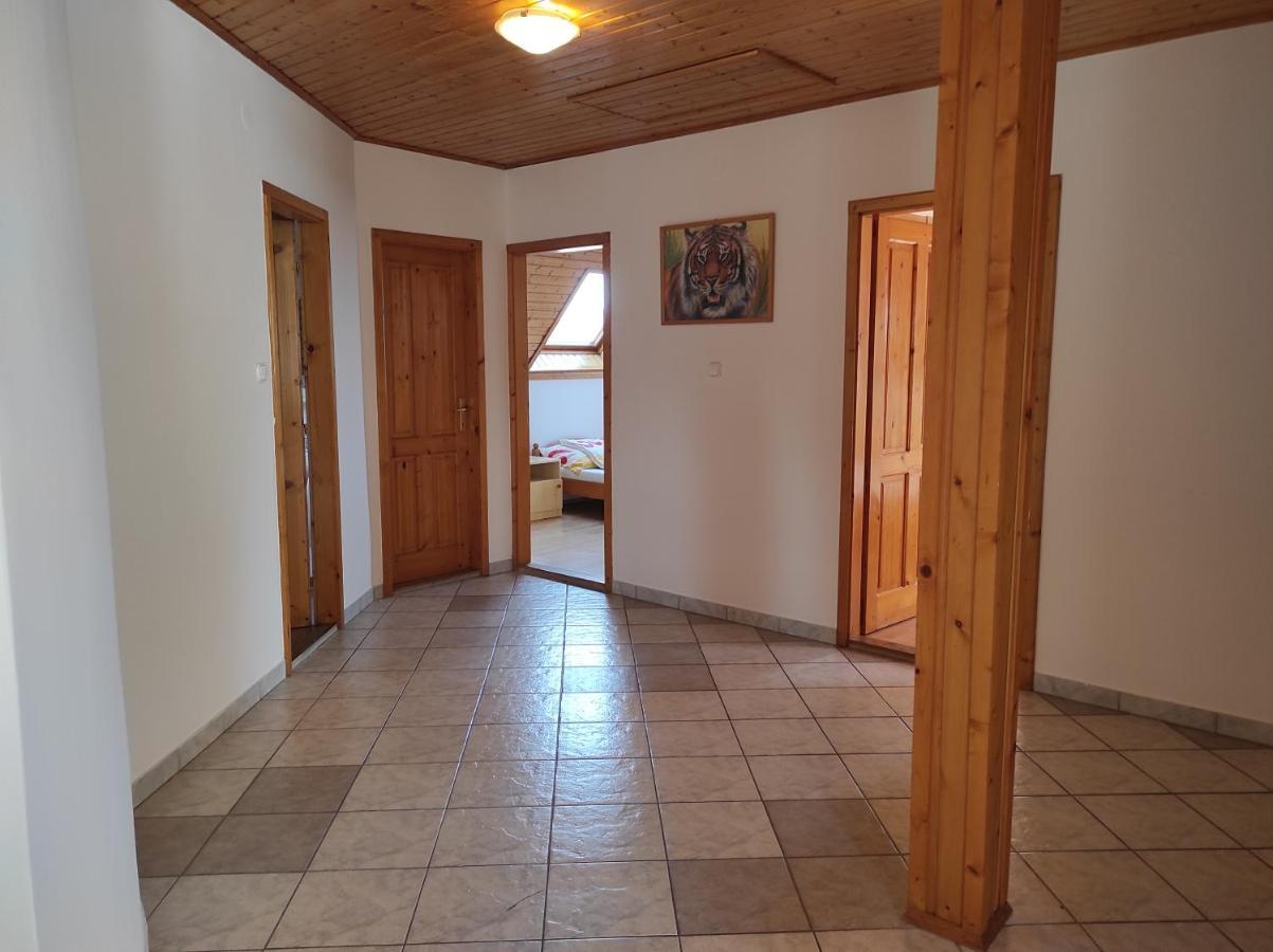 Badacsony Apartmanház Badacsonytomaj Esterno foto