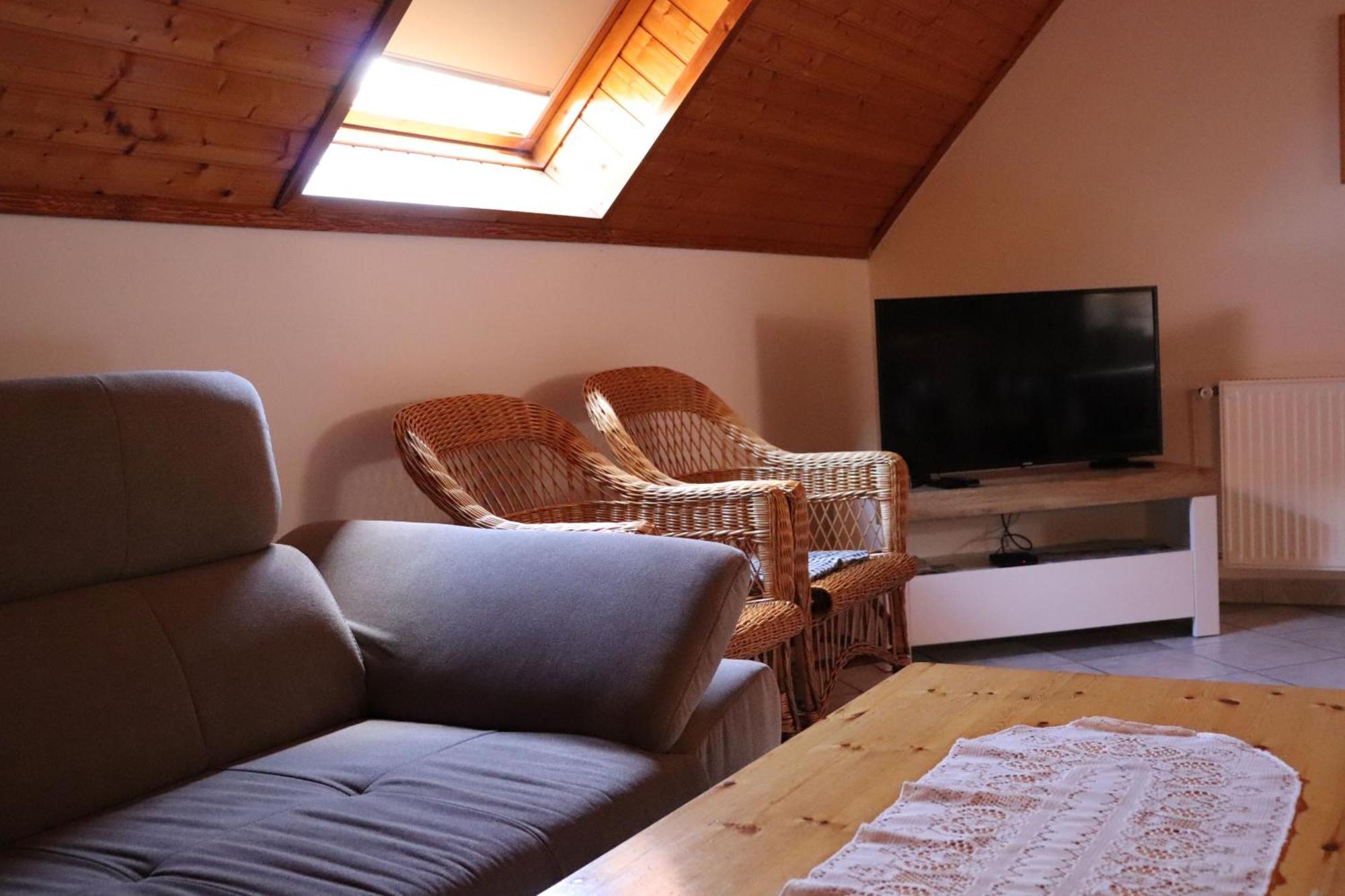 Badacsony Apartmanház Badacsonytomaj Esterno foto