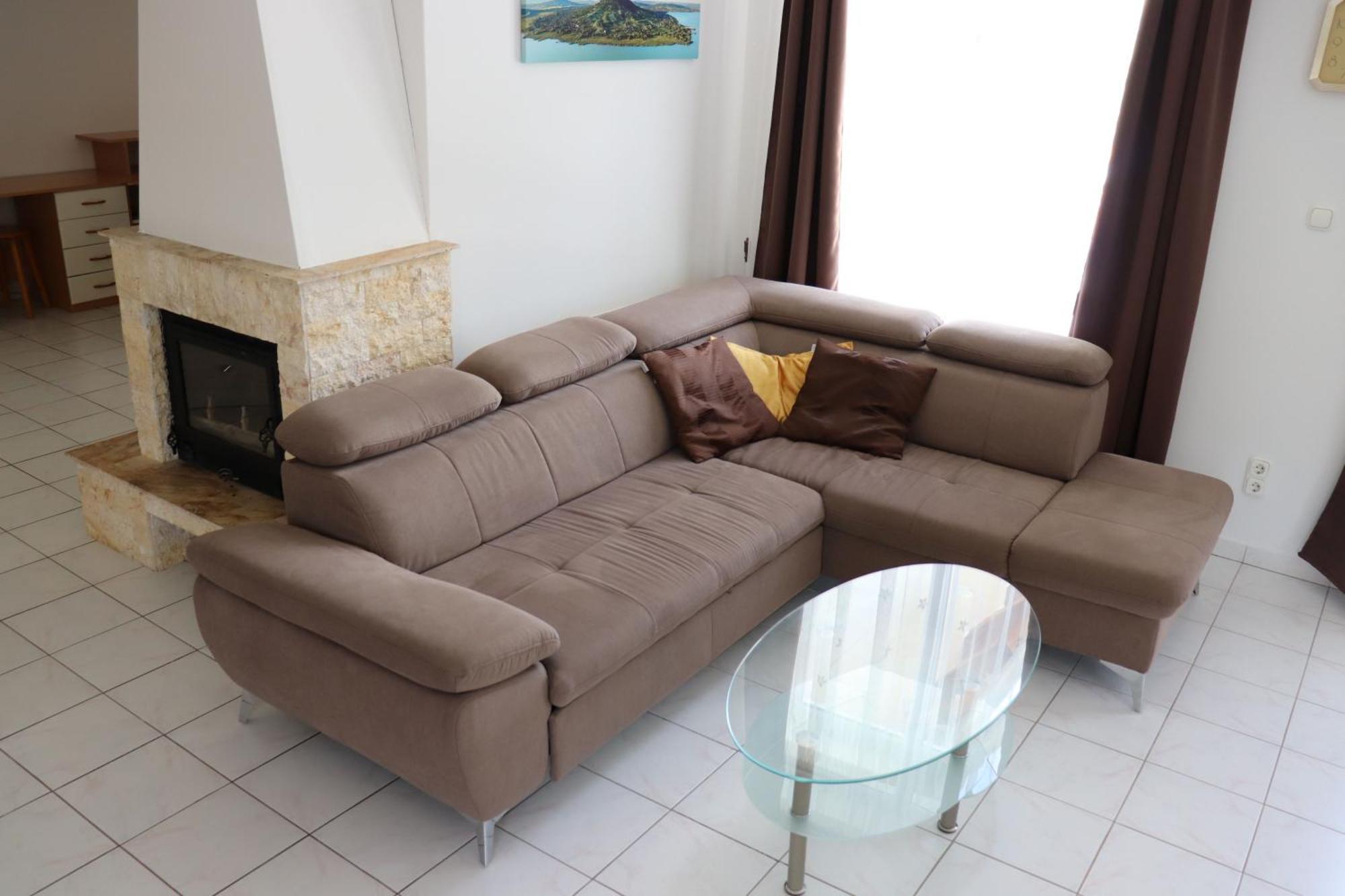 Badacsony Apartmanház Badacsonytomaj Esterno foto