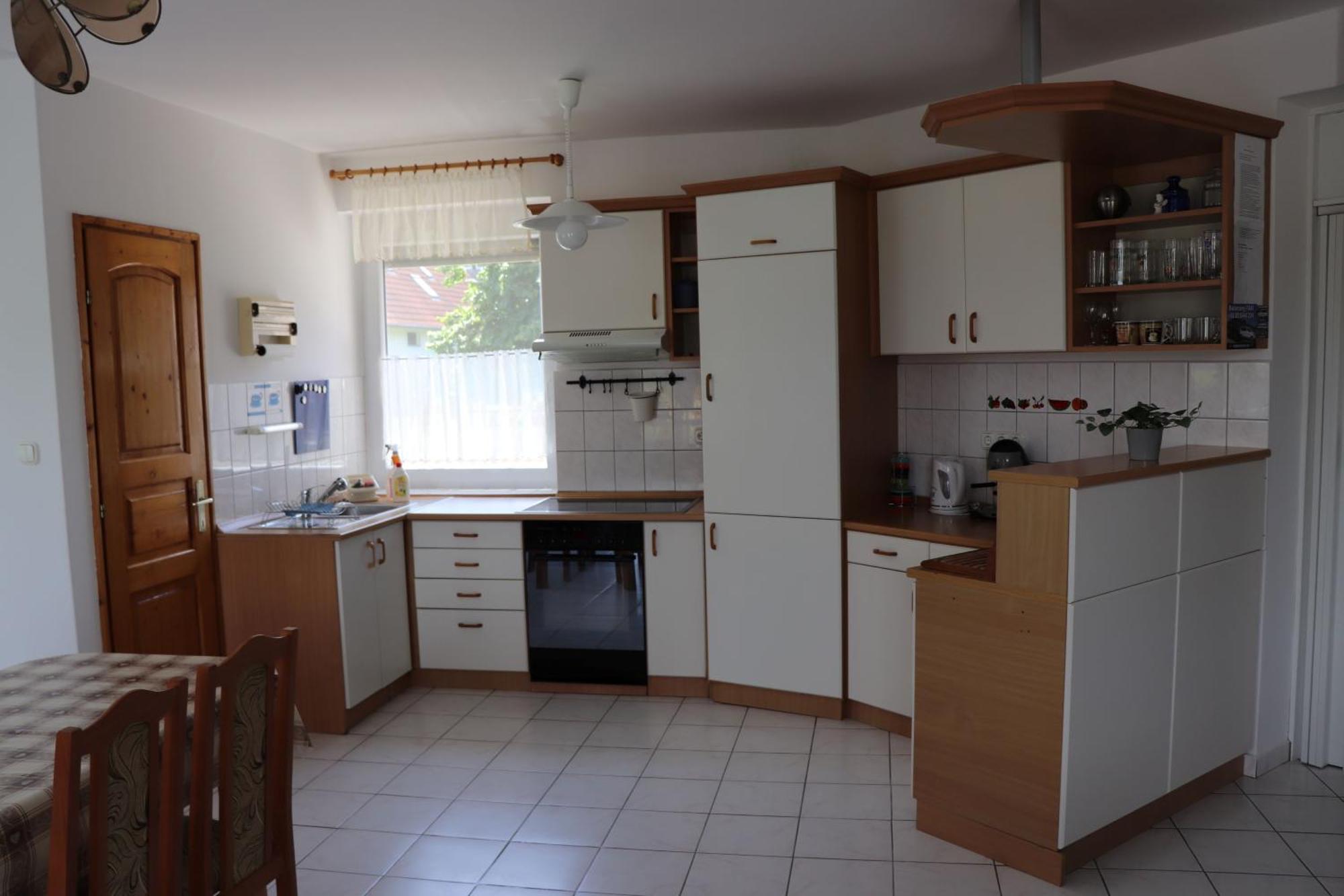 Badacsony Apartmanház Badacsonytomaj Esterno foto